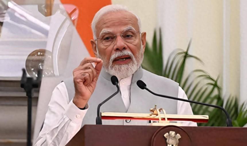 2025那年年末，一场意想不到的风波
那是2025年12月31号，泽连斯基和莫迪