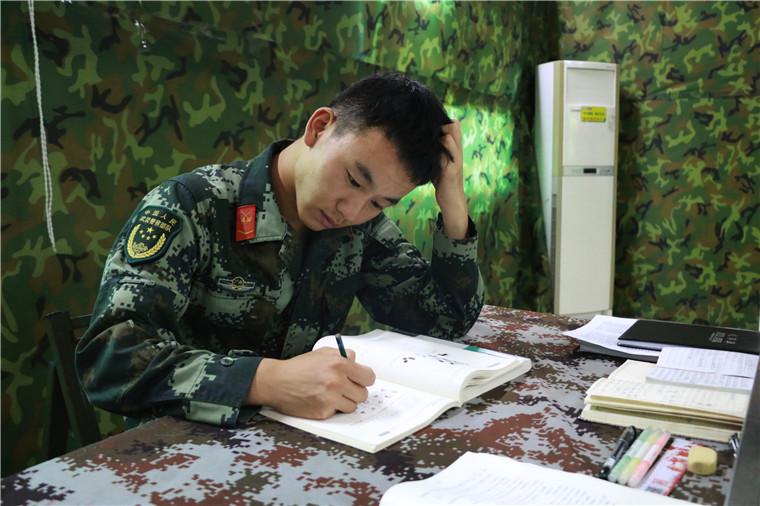 2026年军考，时政一般考的是2025年2月到2026年1月这一年发生的事。国内