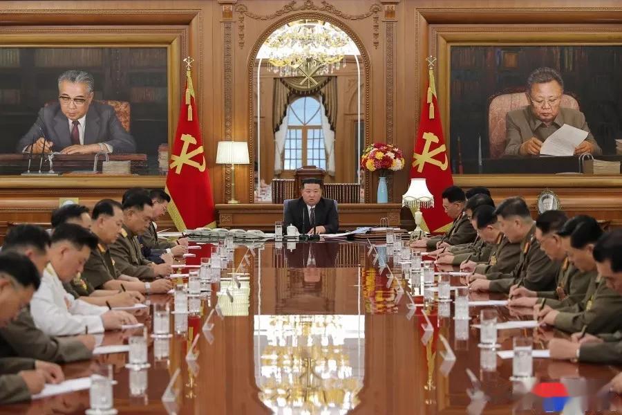 韩国国家情报院声称，八零后过去两个月已向俄罗斯提供了100万发炮弹，能满足前线俄