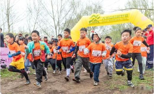 从爱玩到会赚临海青年解锁户外新业态临海青创户外操盘手培训班火热开启，集赛事观摩、