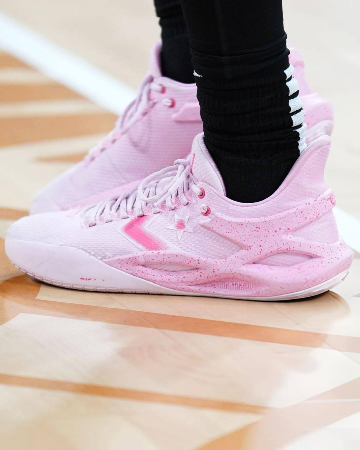 #SNEAKERS ON COURT# Shai Gilgeous-Alexan
