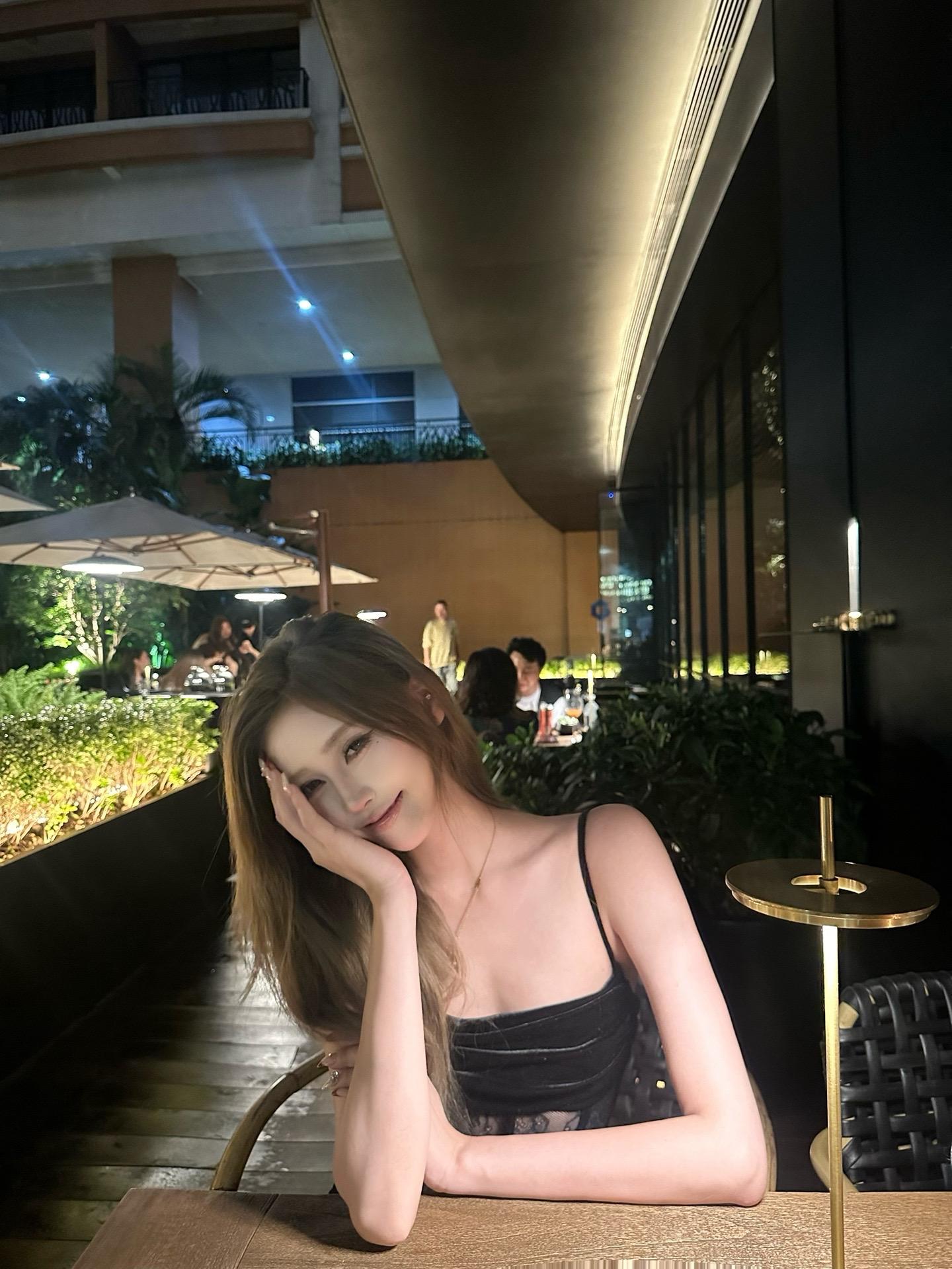 辜负真心的人吞一万根针。