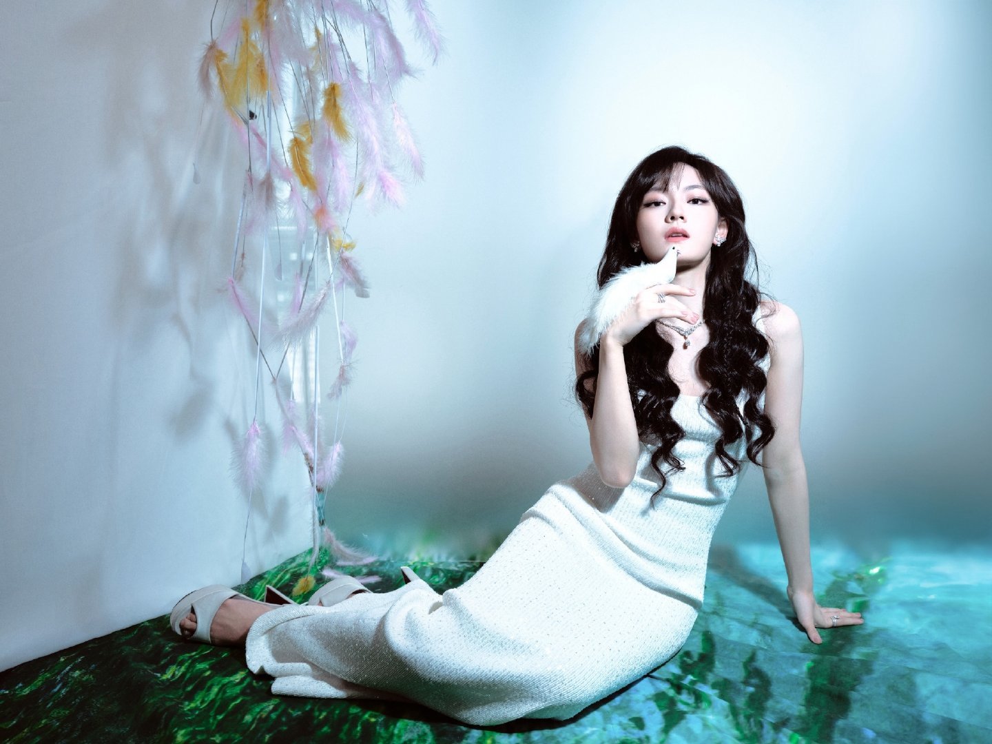 文淇长发大波浪文淇长发大波浪造型🈶️蓬松又灵动的弧度配上恰到好处的长度，简直自