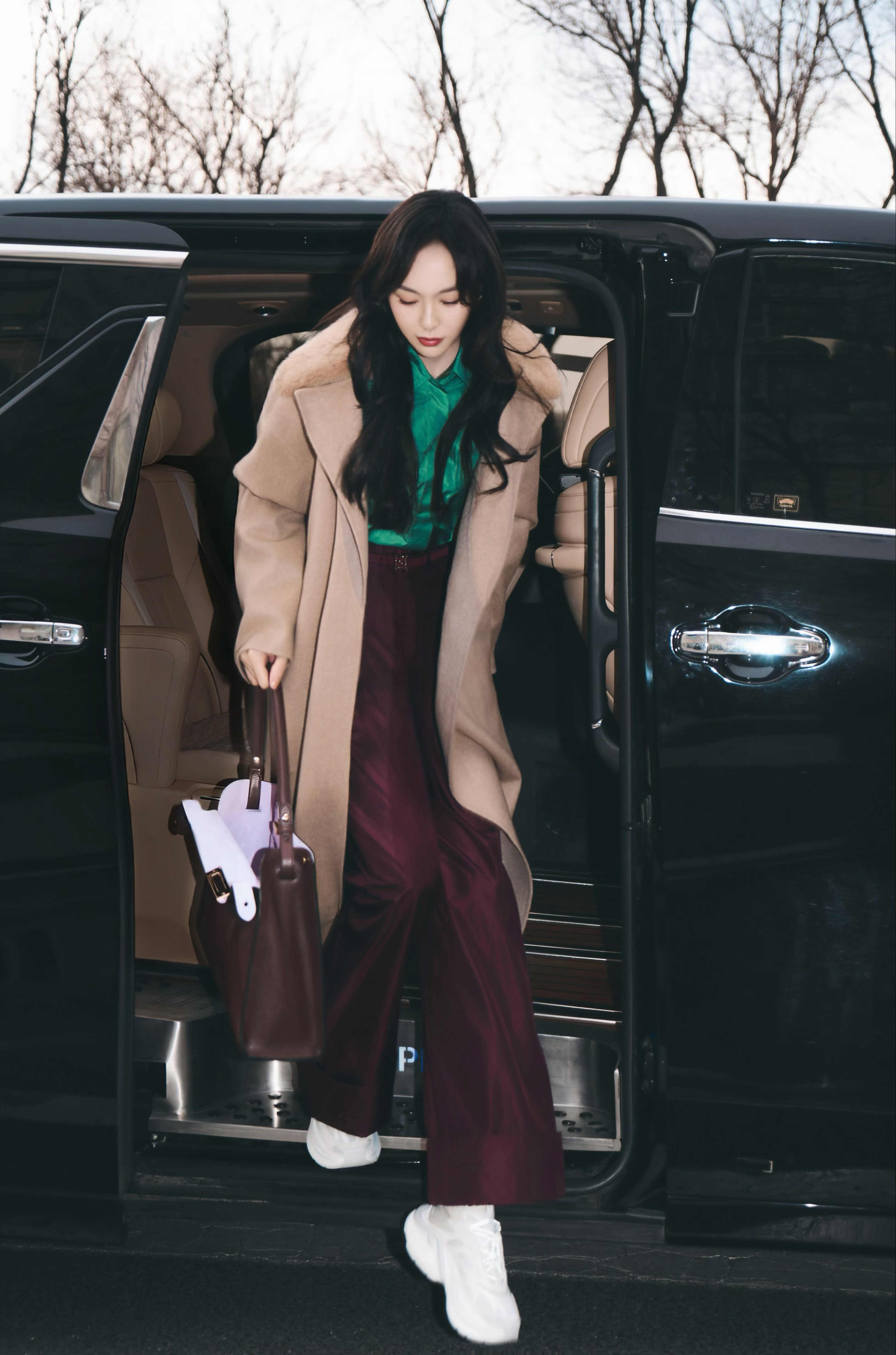 唐嫣 ✈️2026米兰， 出发FENDI2026秋冬时装秀FendiFW26