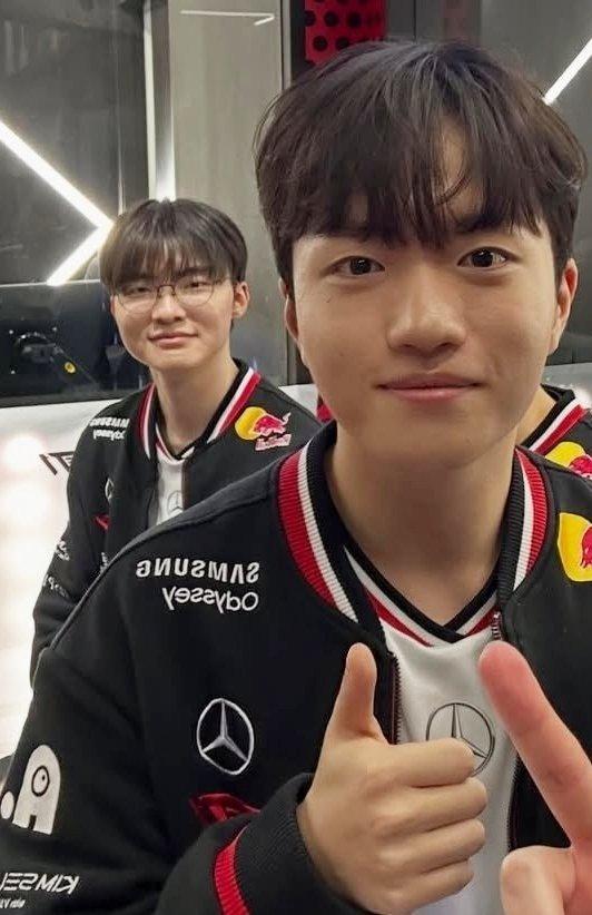 🐈⬛🐕cr.tokkihyeok2025lck英雄联盟