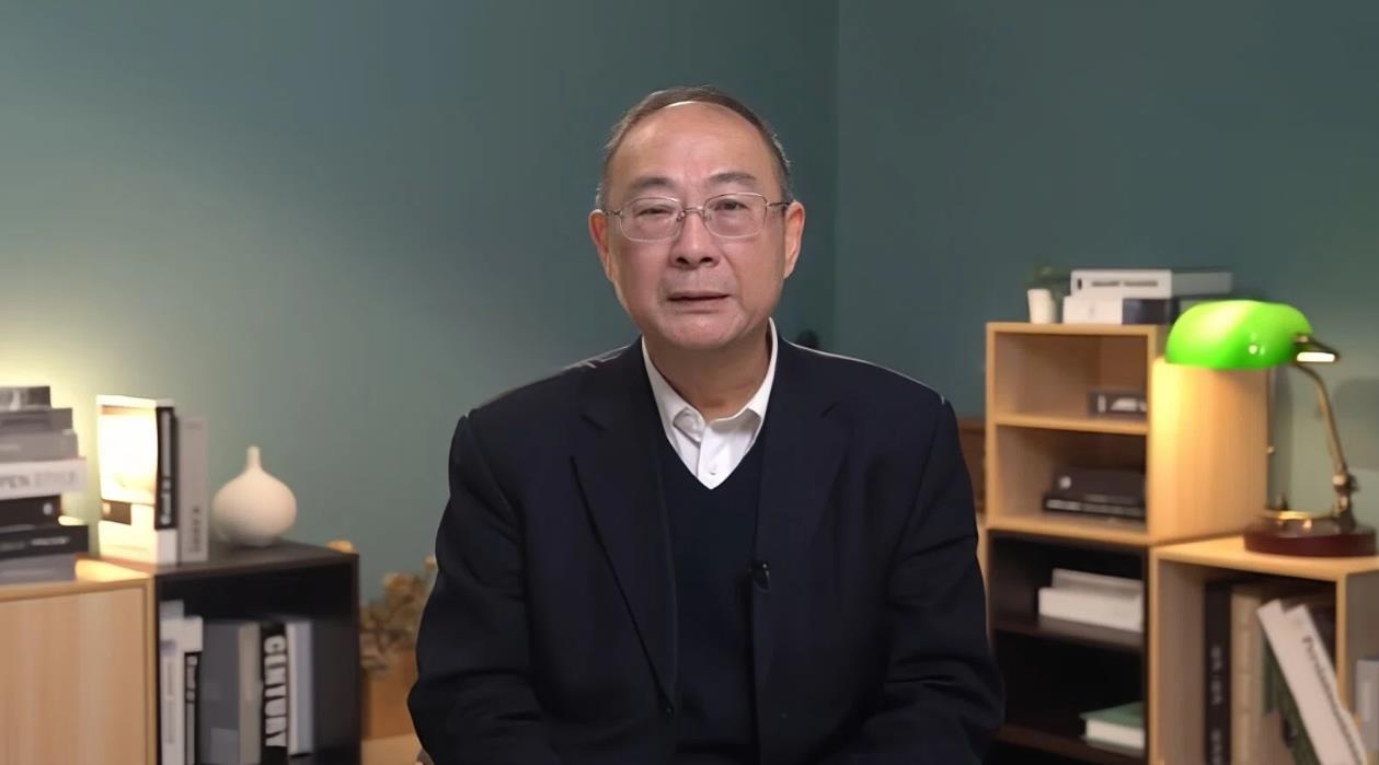 面对美国军援台岛，金灿荣教授建议我们军援委内瑞拉。
我极为赞同金教授的观点。美帝