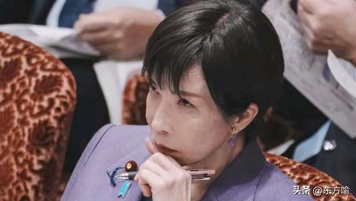 据外媒，高市访美被称“一边倒”的跪美，意在牺牲日本利益来配合“美国优先政策”。