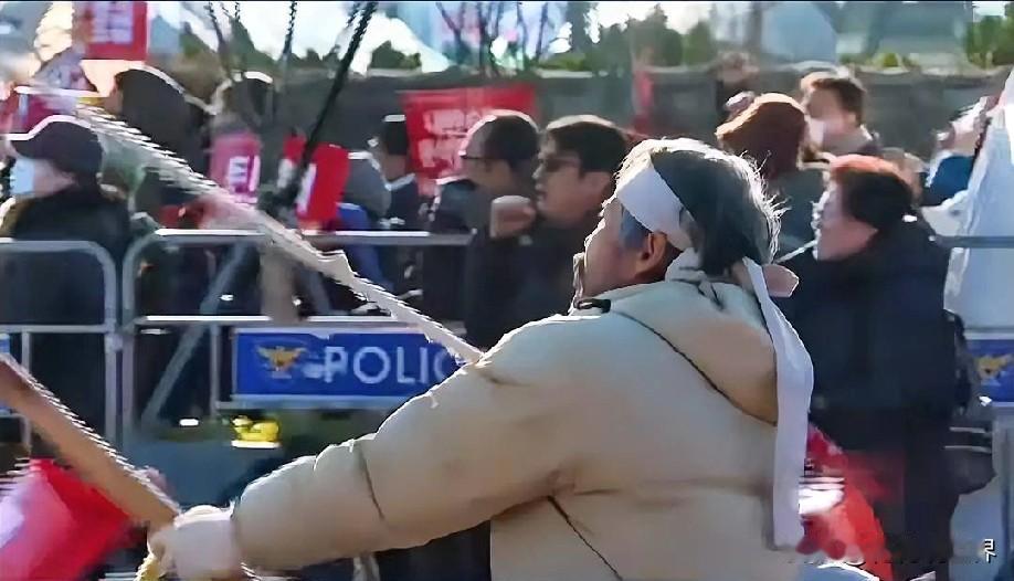 1月3日下午的最新消息，速报，全都不容错过，第二条，韩国民众对华好感度下滑，对日