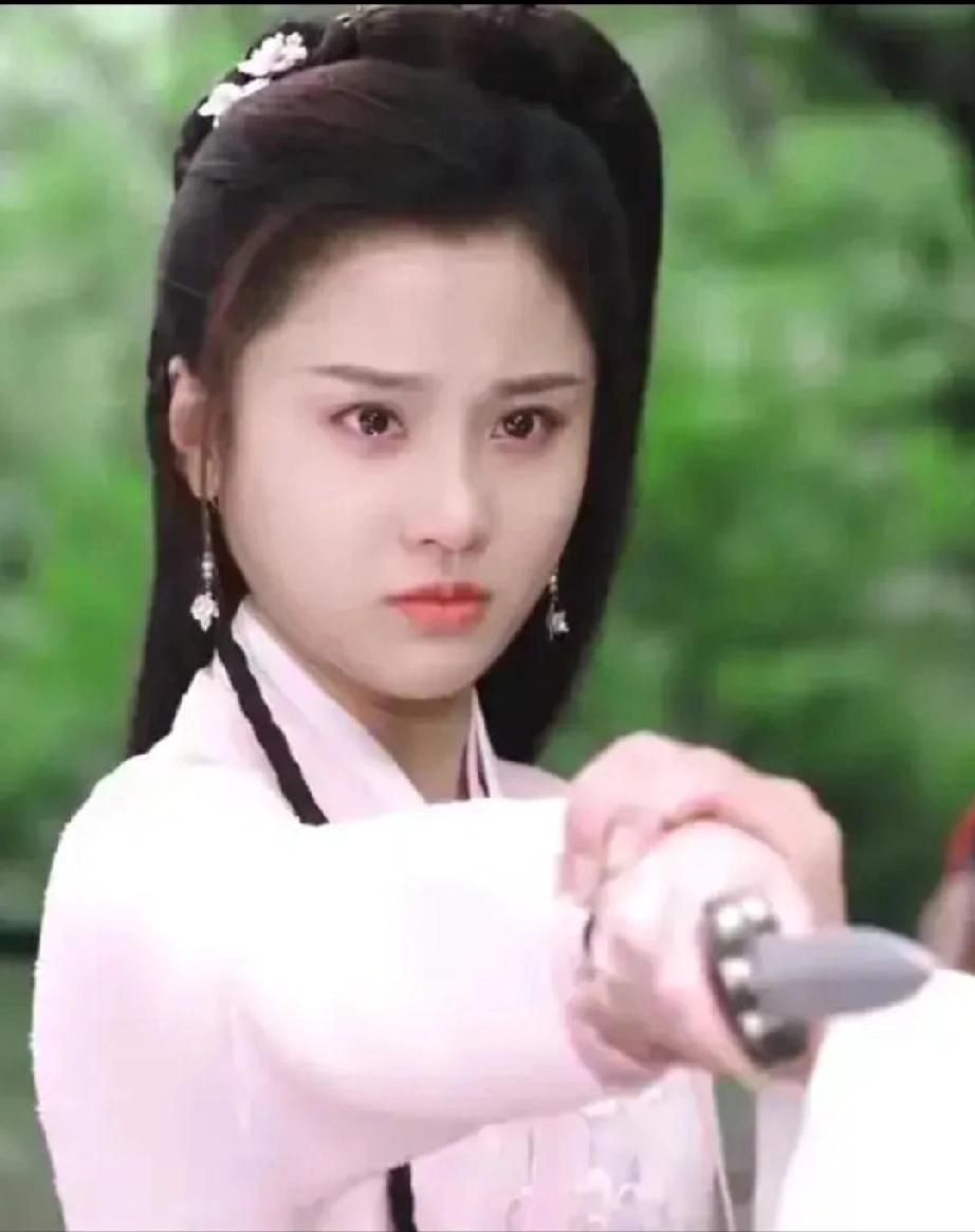 张慧雯的哭戏才是优秀的哭戏，符合角色剧情，十分真实，适度！她有梅婷、郝蕾，陈好，