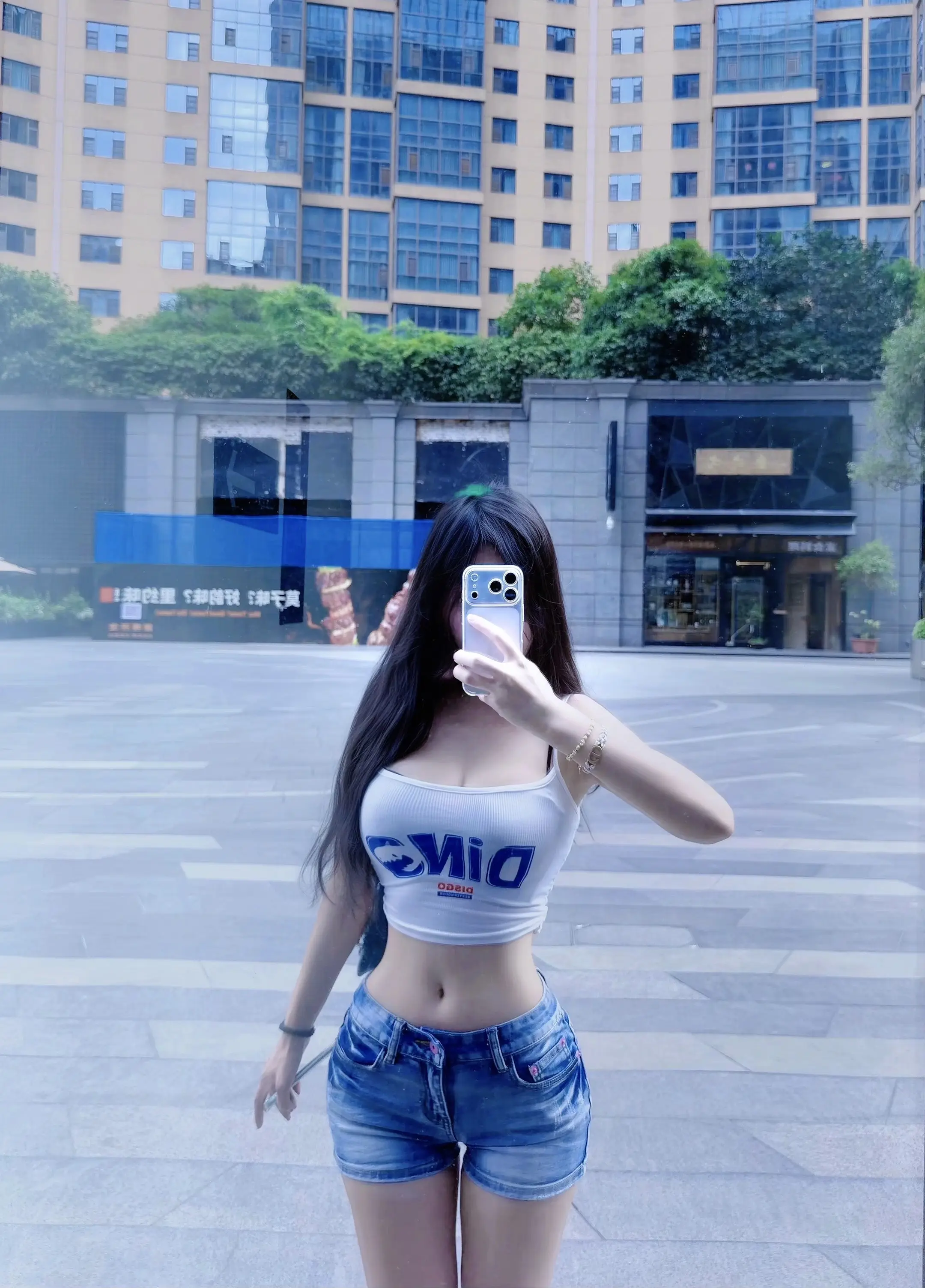 要和辣妹一起炸街吗。