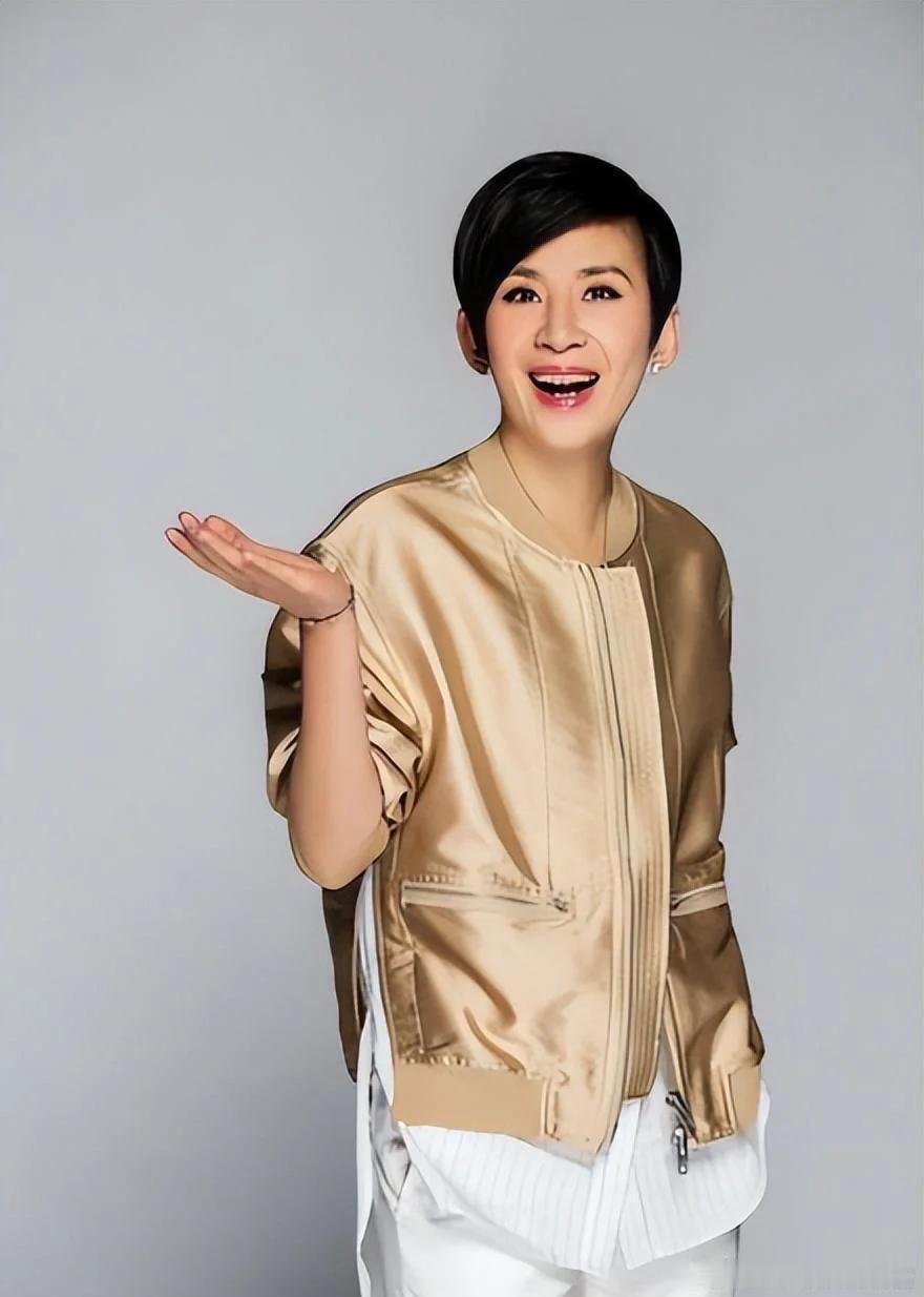 这一季花少真有殷桃吴君如确定加盟花少花儿与少年吴君如一开口我就想笑，这季花少她绝