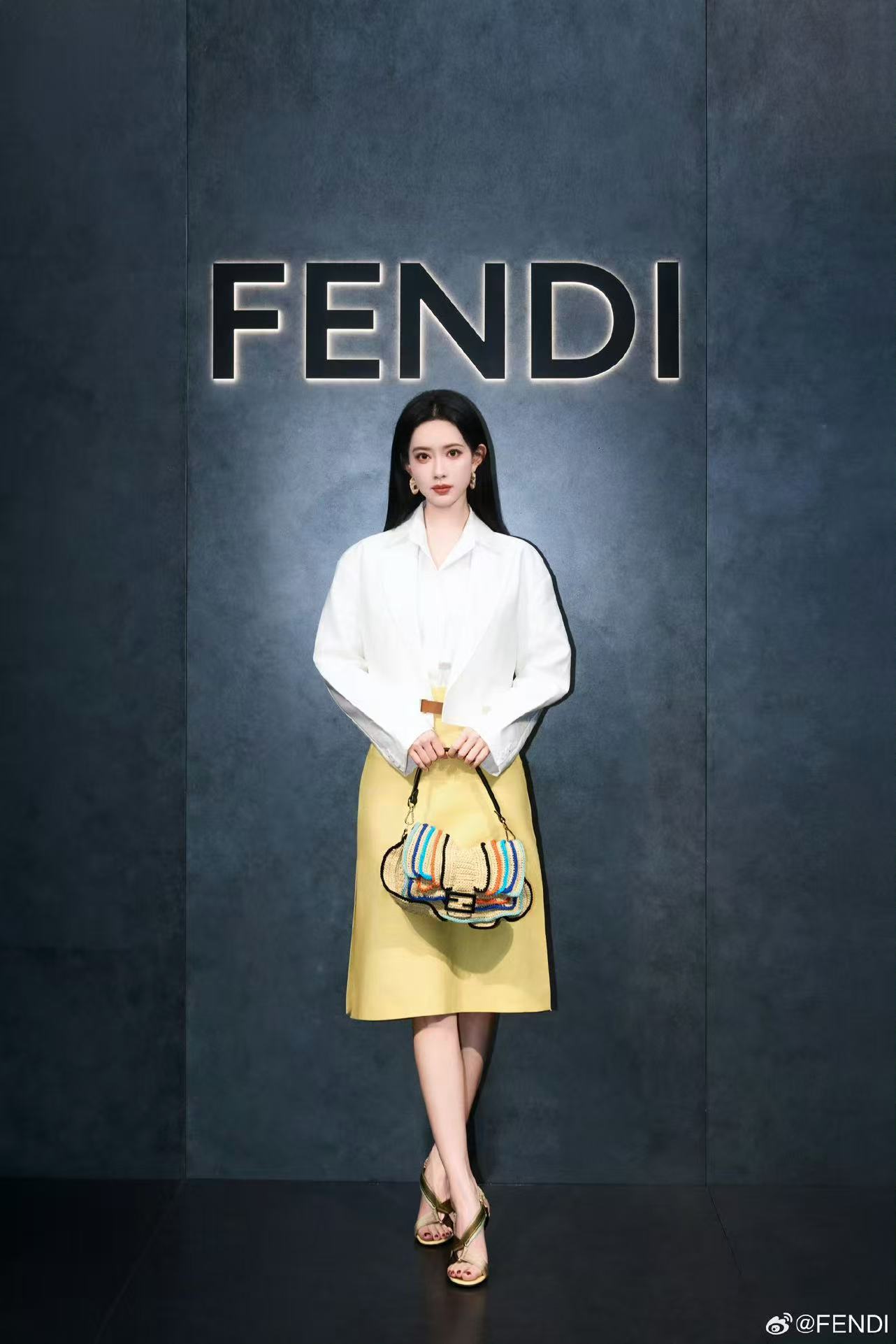 孟子义自在鲜活孟子义Fendi大片孟子义自在鲜活，好看，