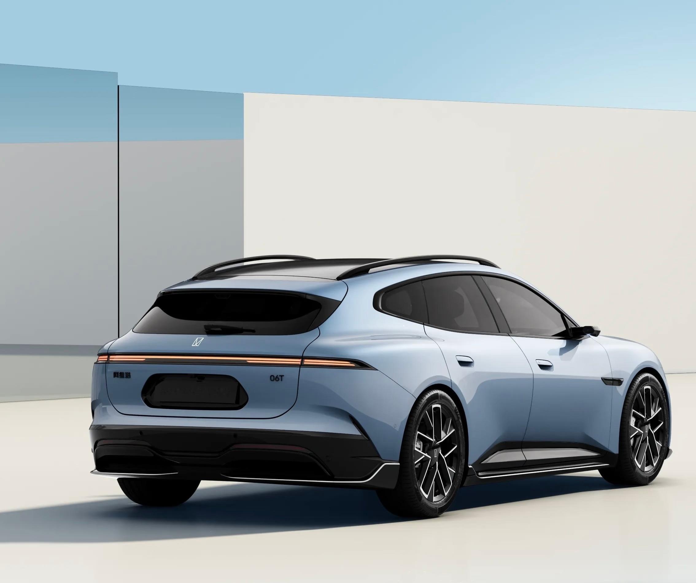 阿维塔新车真的可以这么帅嘛？外形加上华为的智能驾驶，完全可以和小米YU7一拼啊！