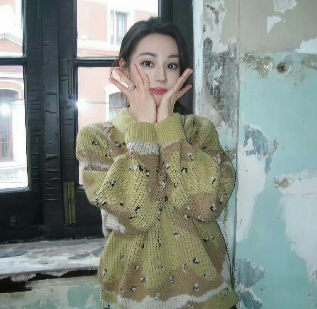 Wechat｜女头分享女明星头像｜优质女头｜高质量｜无水印赵露思｜沈月｜卢昱晓｜