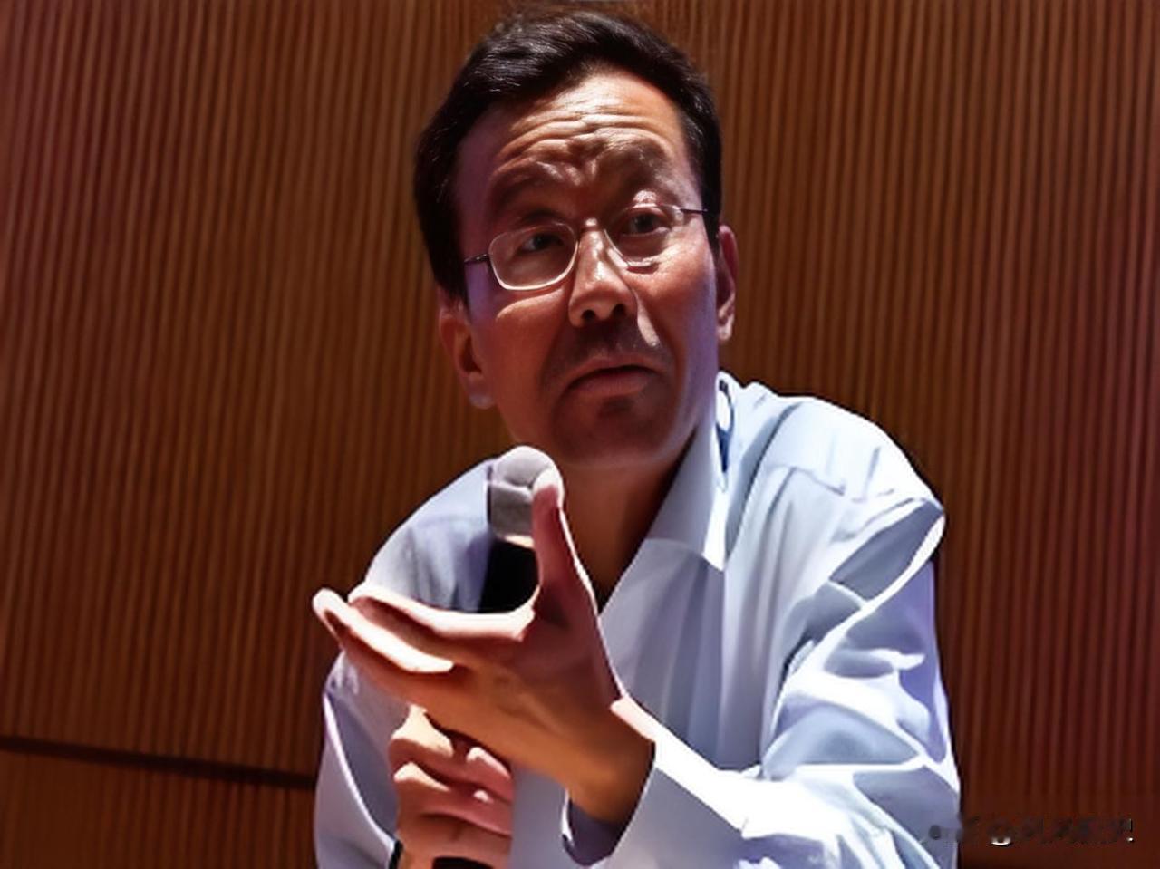 复旦大学教授王德峰再次语出惊人！他说：“我们再次出现了如孙中山当年说的‘一盘散沙