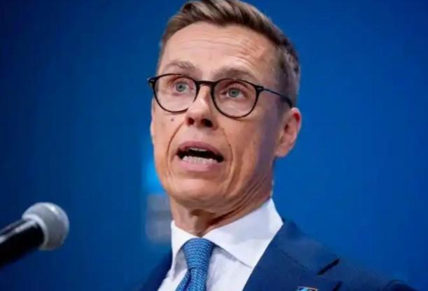 欧盟病急乱投医？芬兰总统给了加拿大一个“另类归宿”

2026年6月初的一天，芬