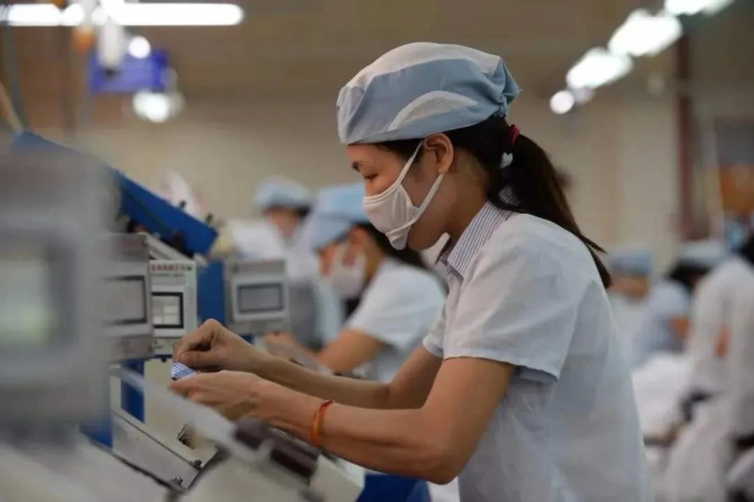 越南GDP增速创4年新高，未来真的会超越中国吗？越南这次的经济成绩单，确实有点猛