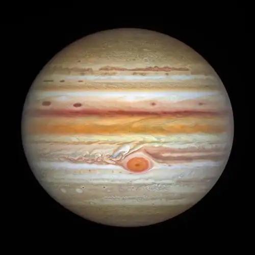 既然人类探测器从未进过木星内部，凭什么就敢说它没有一寸土地？难道我们都被教科书骗