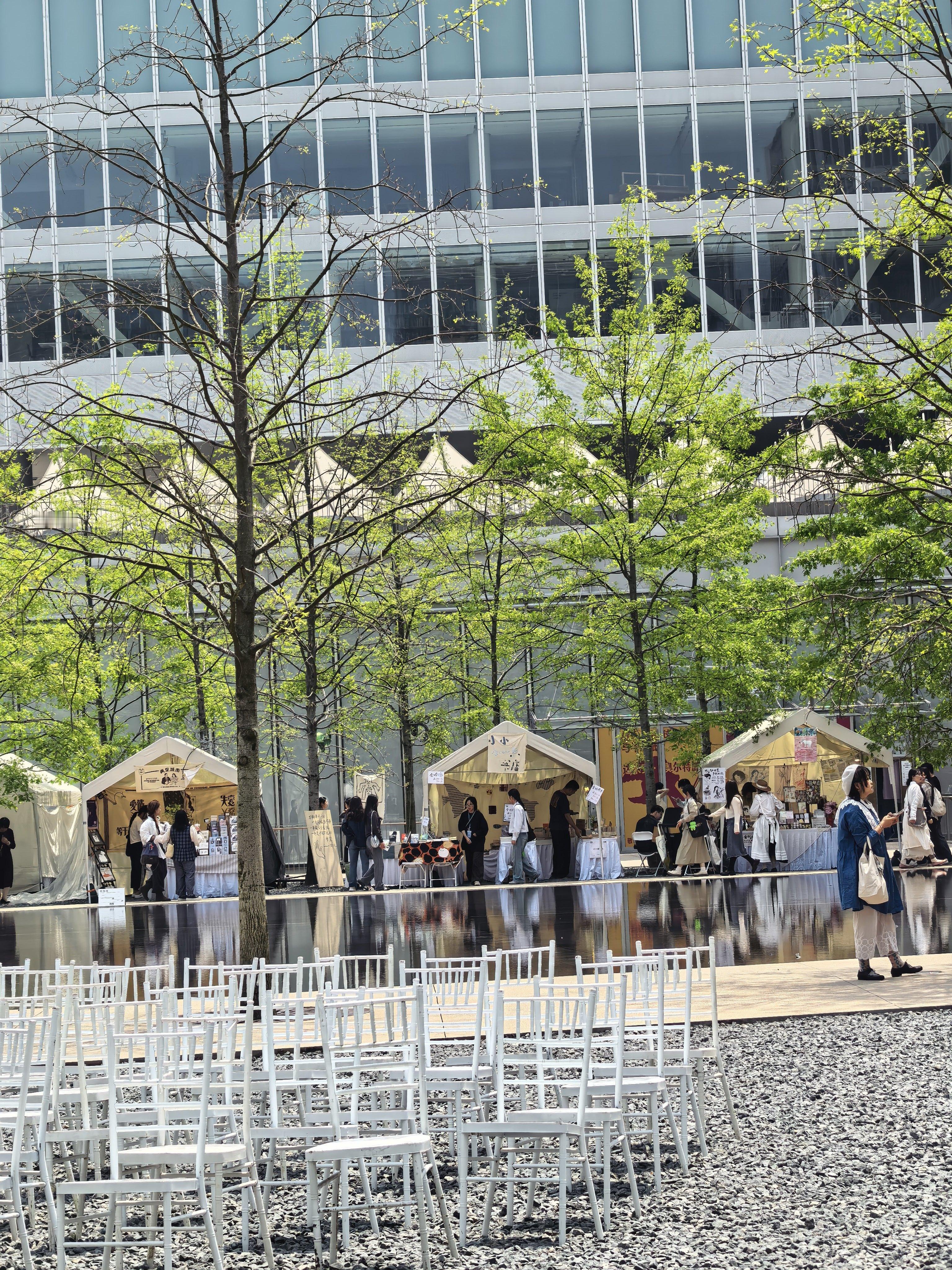 周末来杭州的天目里逛逛。live图的临场感还是强华为随手拍手机摄影周末去哪儿 杭