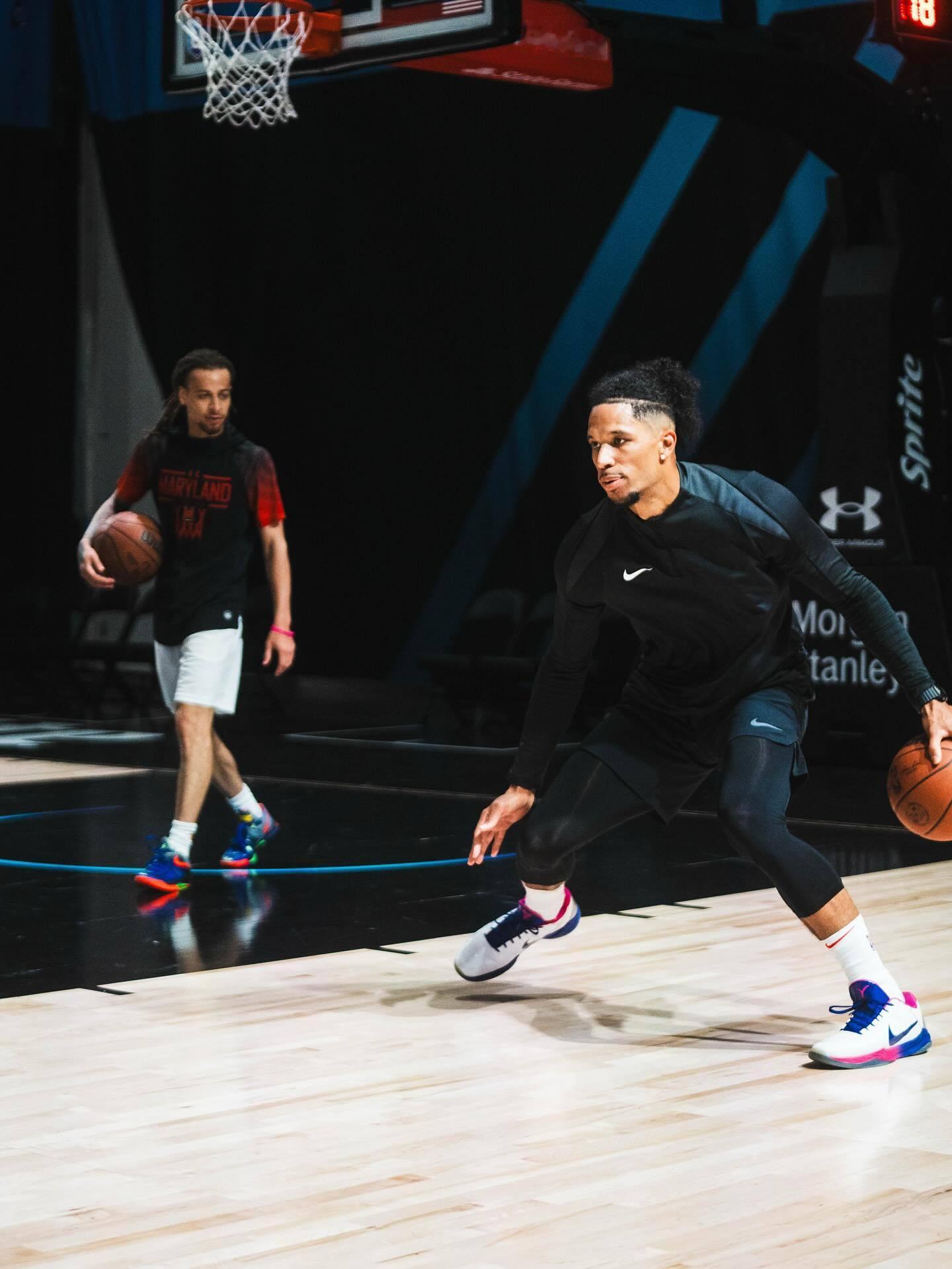 这图能认出来他是谁吗？[二哈][二哈]NBA吐槽大会 ​​​