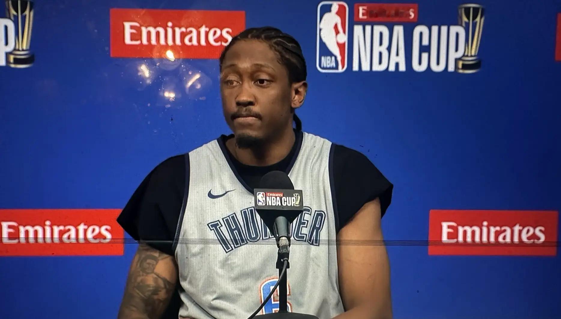 杰伦威廉姆斯在今日接受采访时表示，一直在提醒雷霆，在NBA杯中有多少钱摆在眼前。