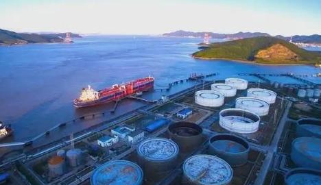 如果继续打下去，中东被打成了废墟，谁得利？毫无疑问，剩下的其他有油气产能和储备的