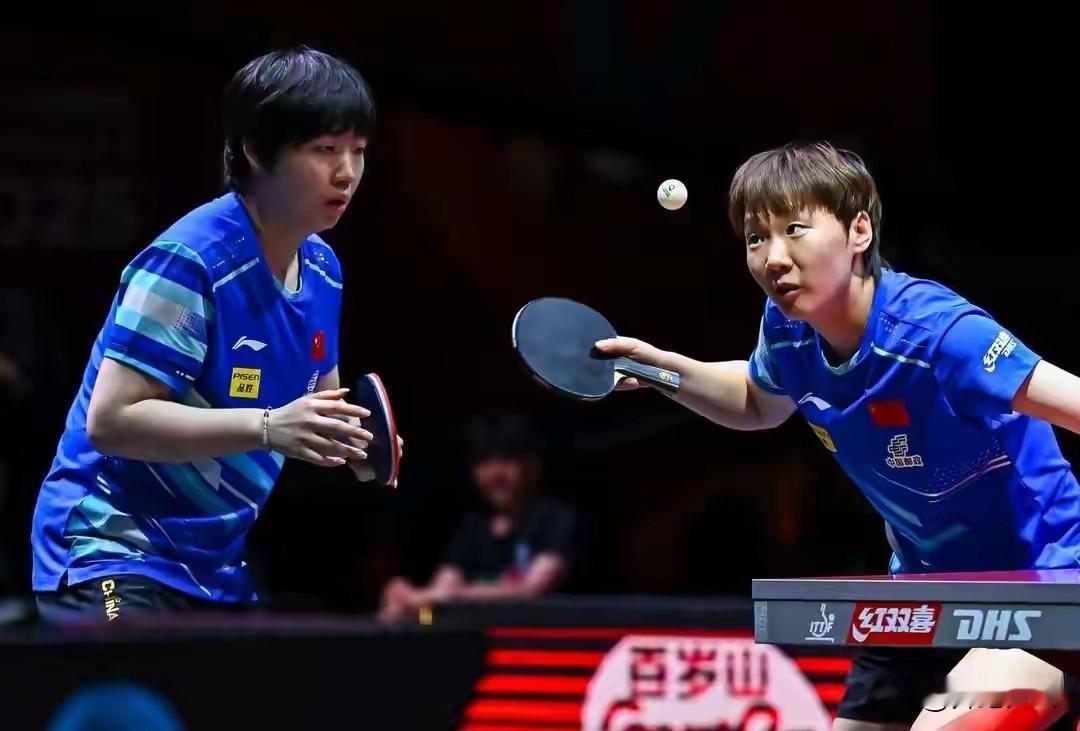 国乒拿到WTT美国大满贯赛第一冠！
王曼昱和蒯曼3-1战胜日本组合早田希娜和张本
