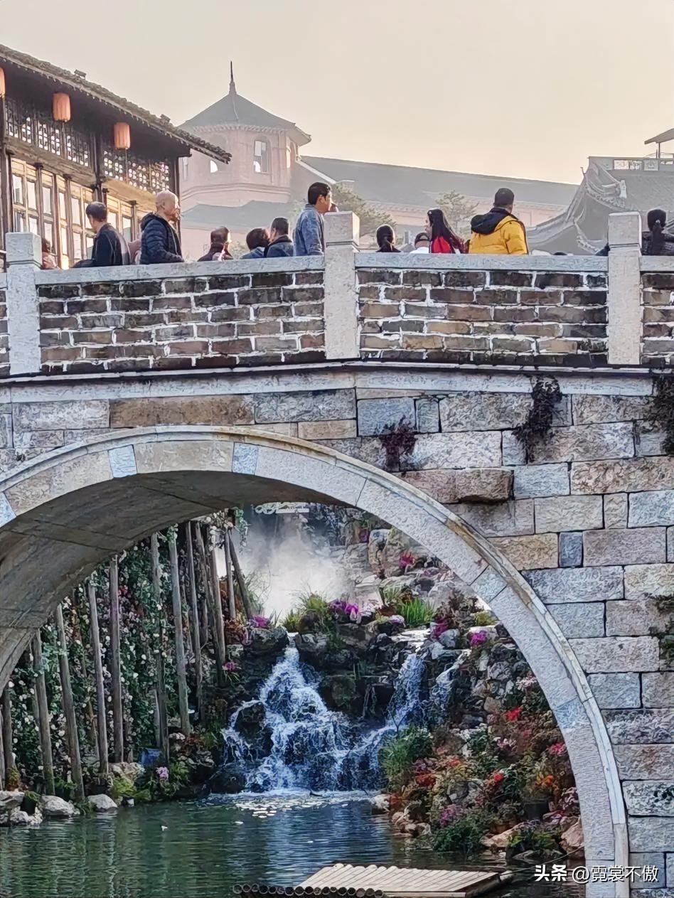 春日生活打卡季桥上桥下各有一片风景