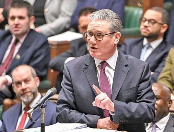 唐宁街10号传出消息：本周将访问中国的英国首相斯塔默认为，“前几任首相不去中国是