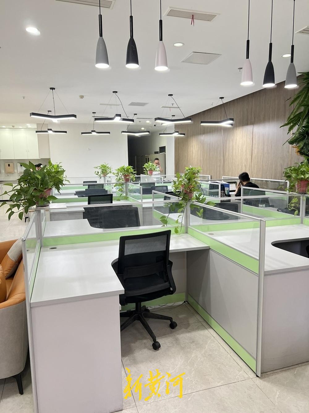 济南日租工位走红，550元月租解锁“轻创业”新场景！近日，社交平台上济南日租工位
