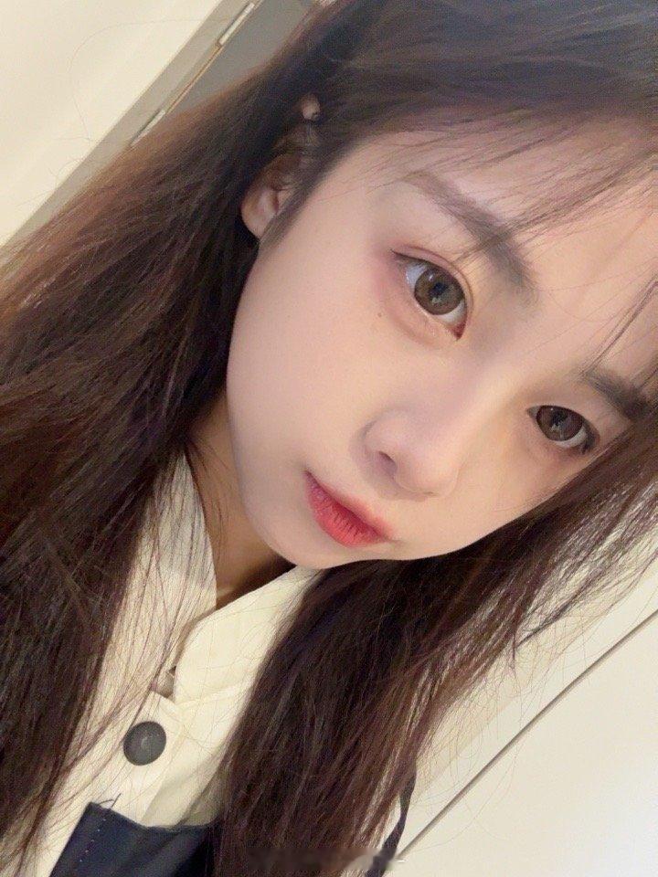 开心~~~~~伦敦逛街搭子有没有心情不好逛完就开心的要死[泪]  ​​​