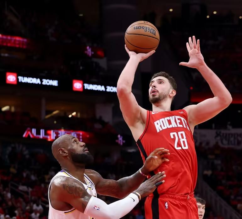 NBA季后赛G5巅峰对决：火箭湖人洛杉矶决战！

北京时间4月30日上午10点，