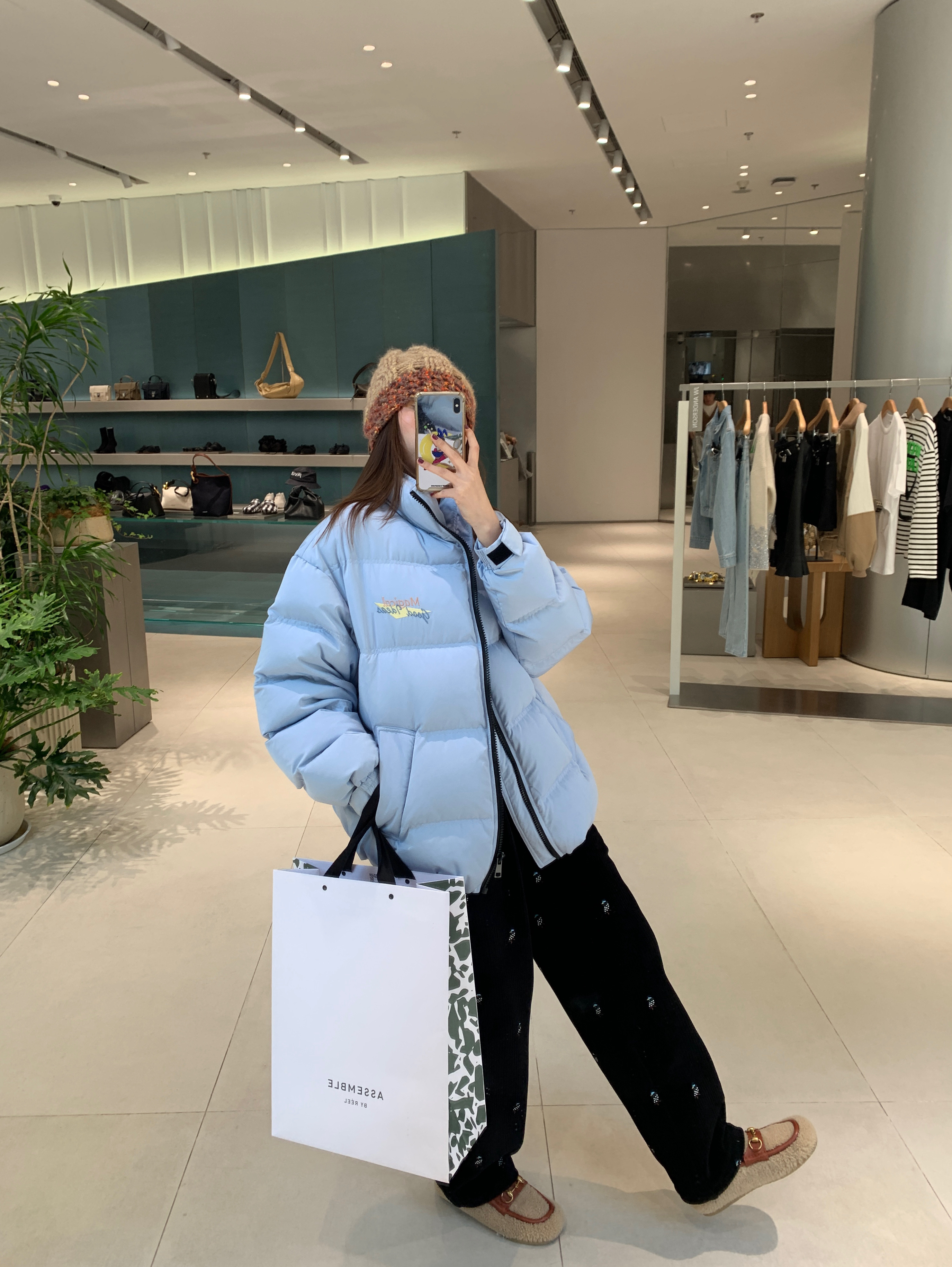 降温保命羽绒 冷冷的很贴心🧑🏻‍🎄 最近很喜欢的一件 充绒300克 面料很