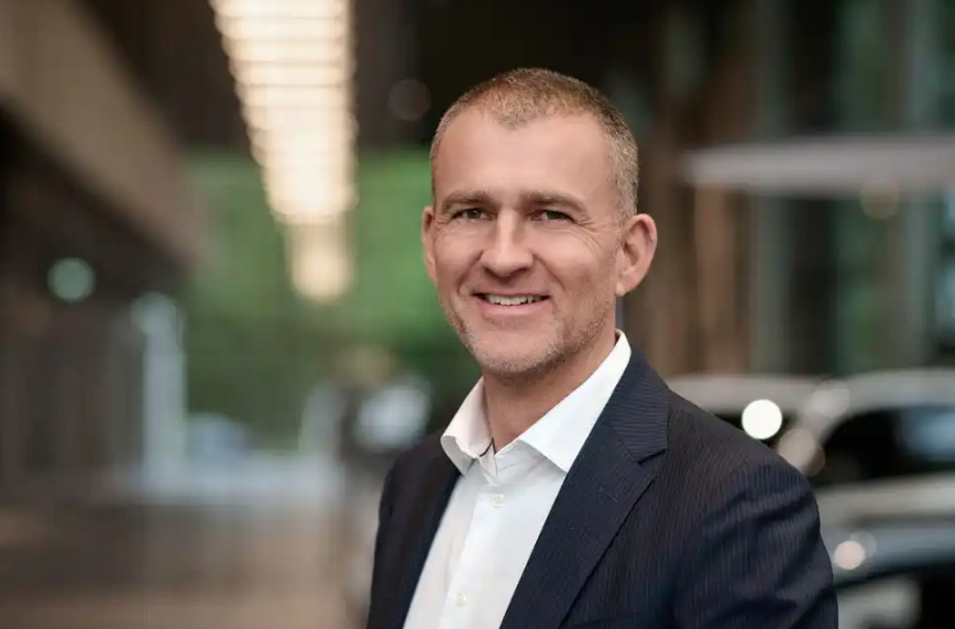 人事调整!宝马大中华区换帅,柯睿辰将出任宝马集团大中华区总裁。 