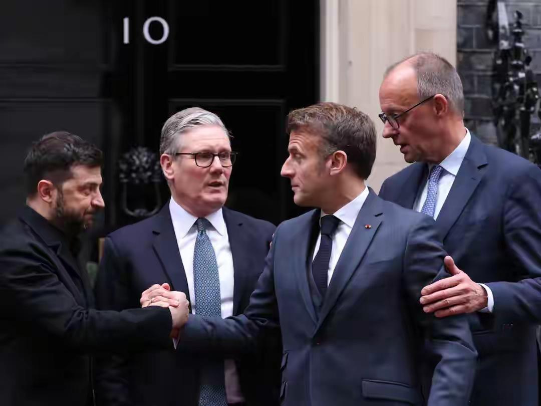 美乌会谈重大进步，泽连斯基松口北约，欧洲警告：美国在给俄铺路