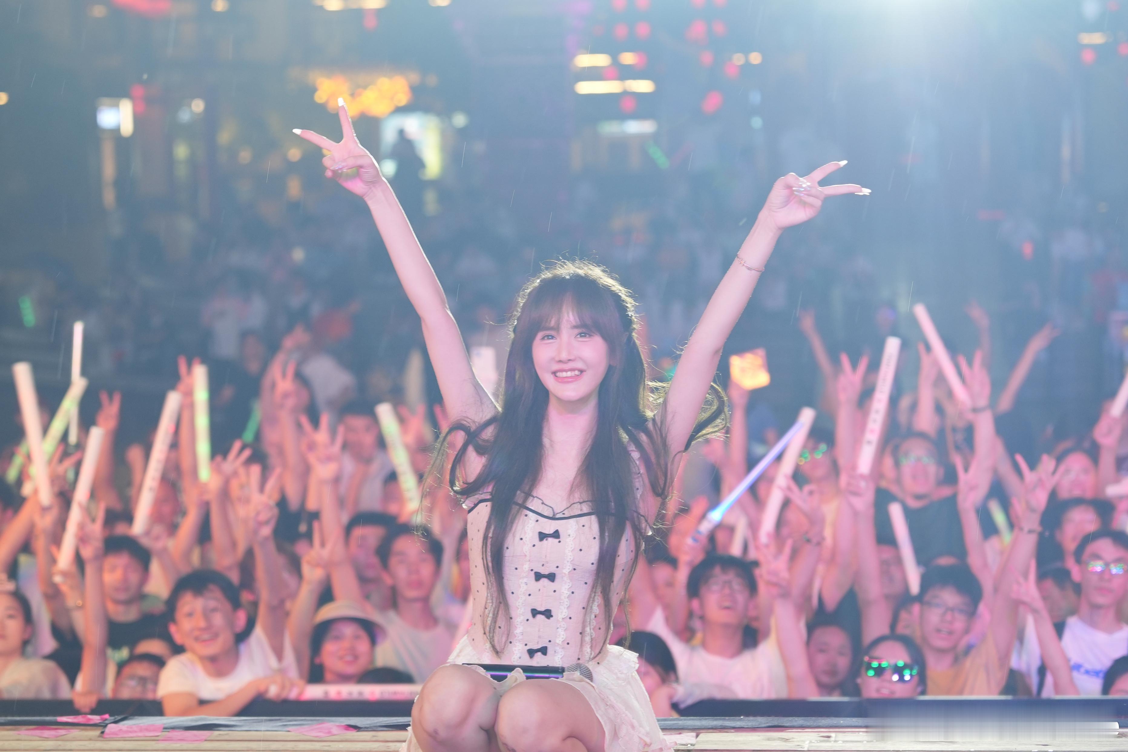 打卡宁波🥰昨天很开心！！还下了小雨🌧️ ​​​