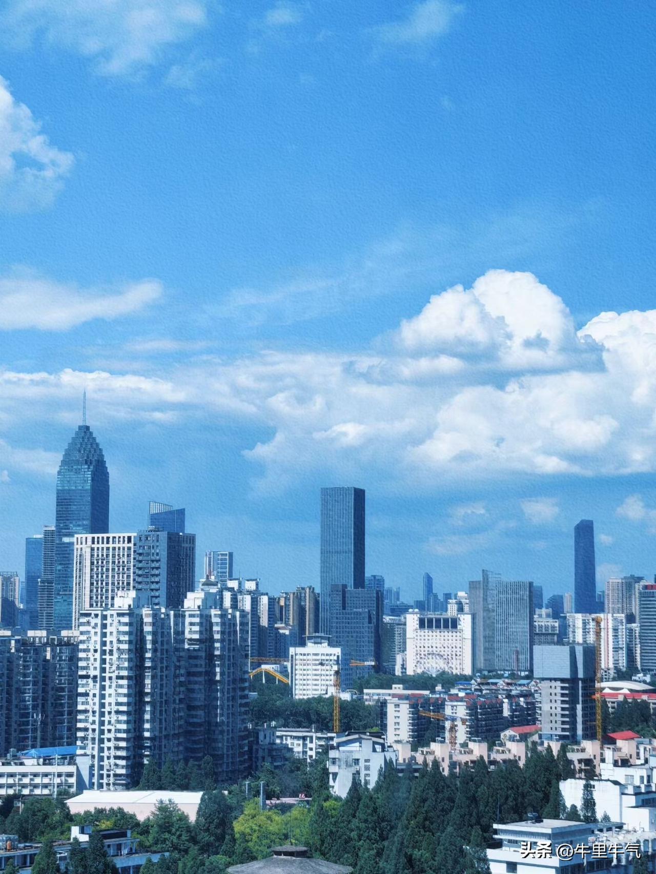 今天是7月19日，一眨眼今年就过去一大半了，打开手机，满屏都是一些投资的那些事，