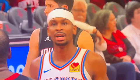 ▲亚历山大对着KD:好好享受你西部第7的待遇把俄克拉荷马雷霆队