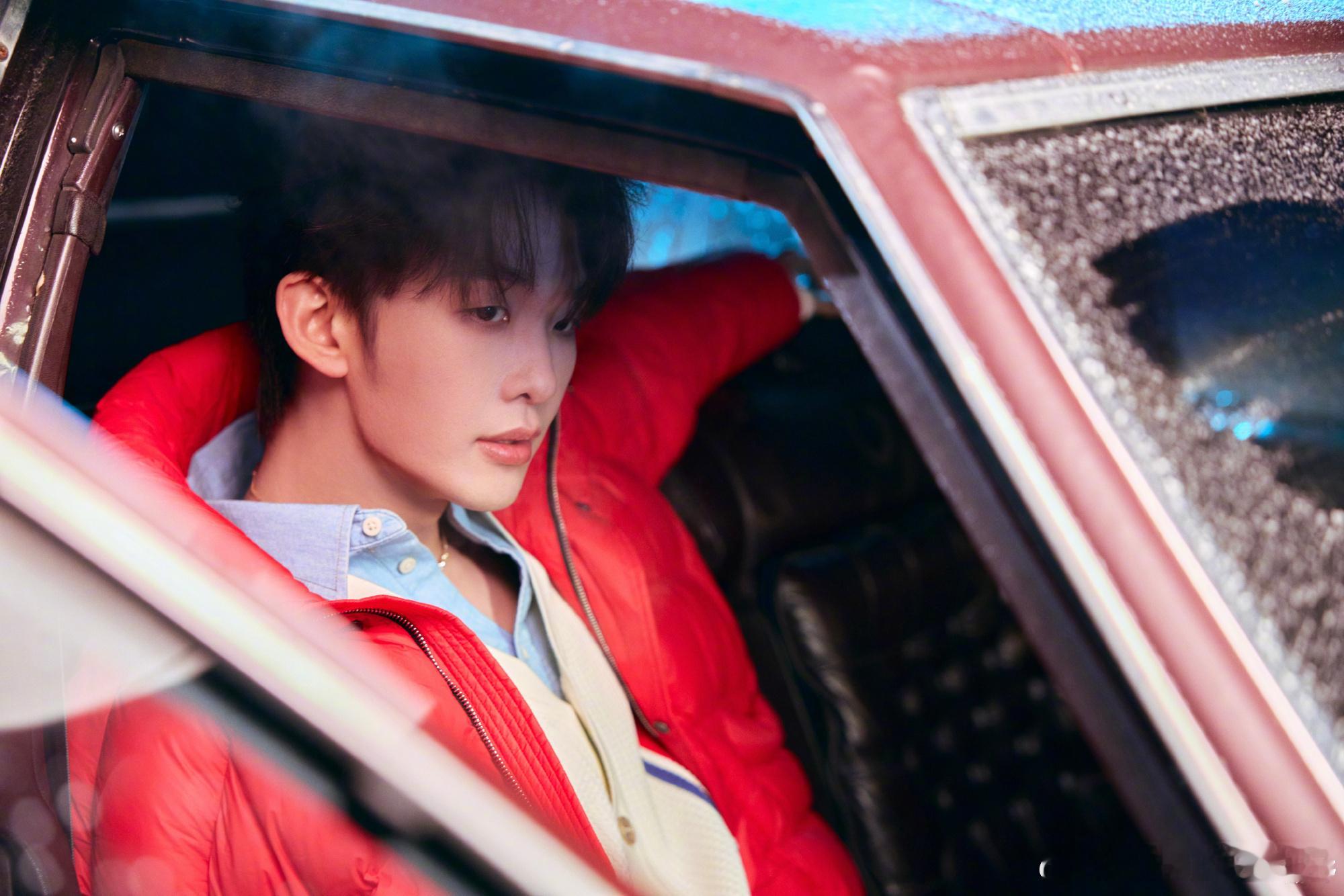 王赫野首登央视春晚 王赫野带着歌声回家了！首登春晚就在哈尔滨分会场，与宋佳、韩庚