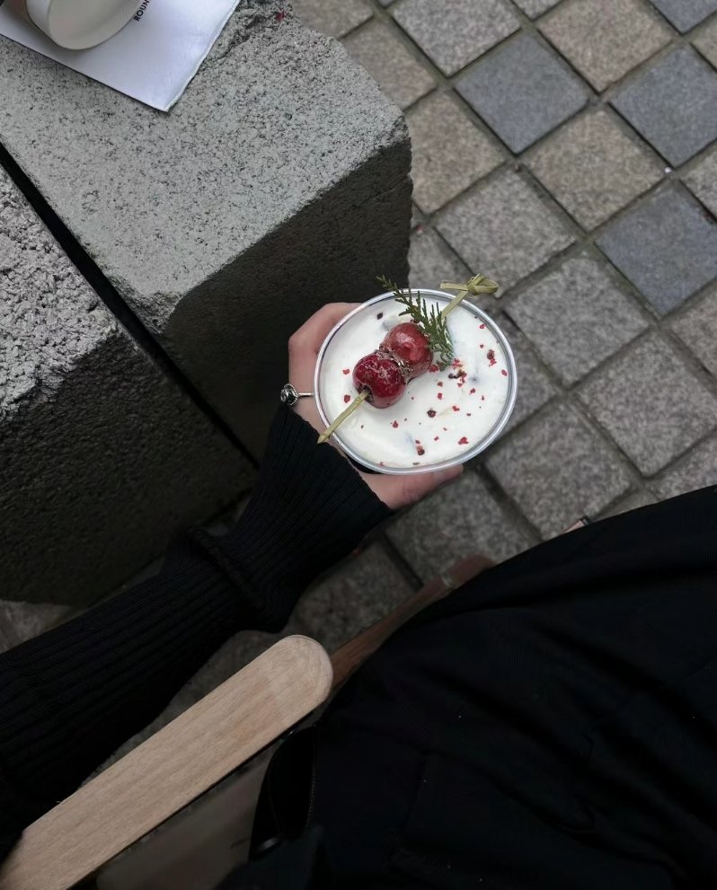 变化这个东西太奇怪了 你形容不出来 但你就是知道已经不一样了 . ​​​