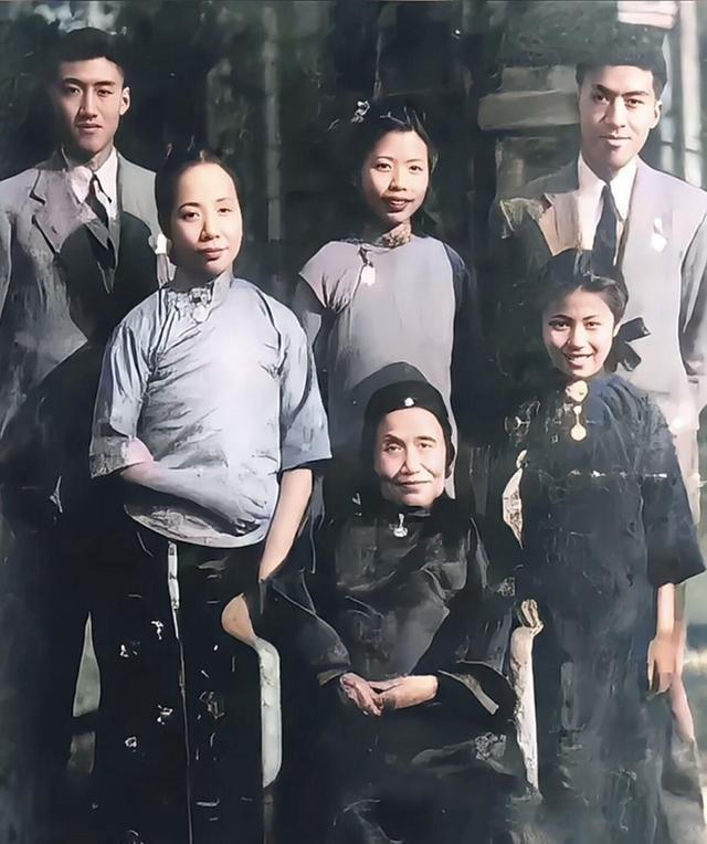 娘家疼30年，婆家宠30年，孩子爱30年，命好女人的一生啊！
曾纪芬是曾国藩和欧