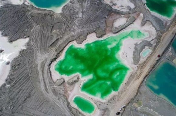 茫崖翡翠湖，简直就是大自然的馈赠！ ​ ​​​