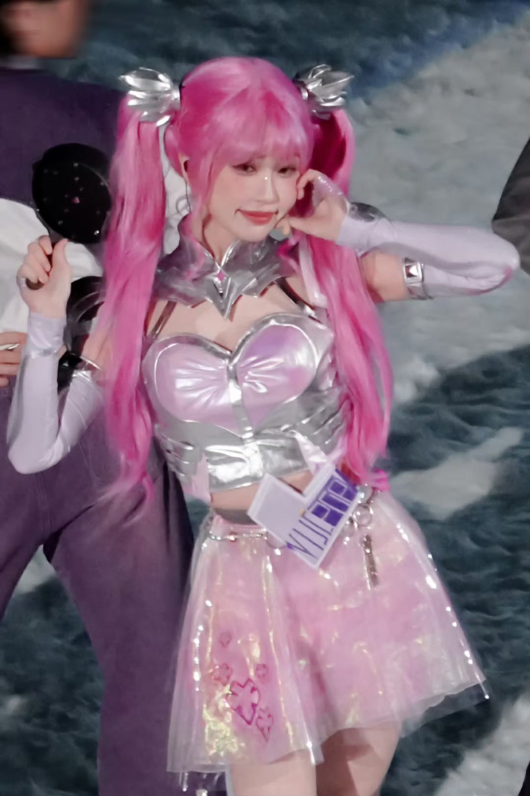 虞书欣姜暮 🐟允许你叫我甜妹 ★꒰ঌ欣欣Dollの呆萌指数100%໒꒱☆​ ​