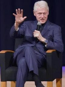 美国前总统克林顿表示，如果中国成为新的世界领导者，希望到时候中国能对美国手下留情