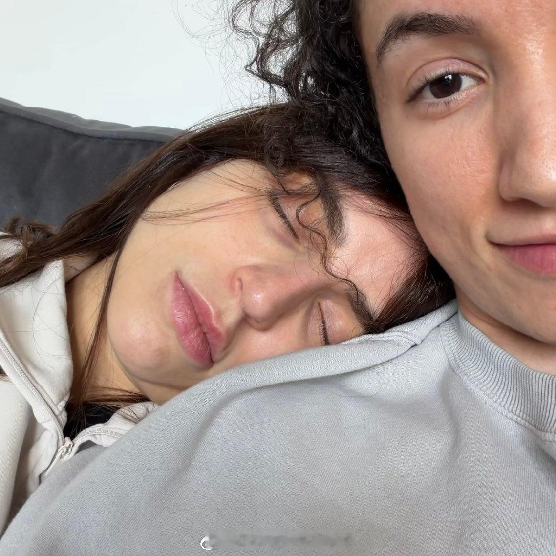 加比为真爱秀了一把。祝福！ 