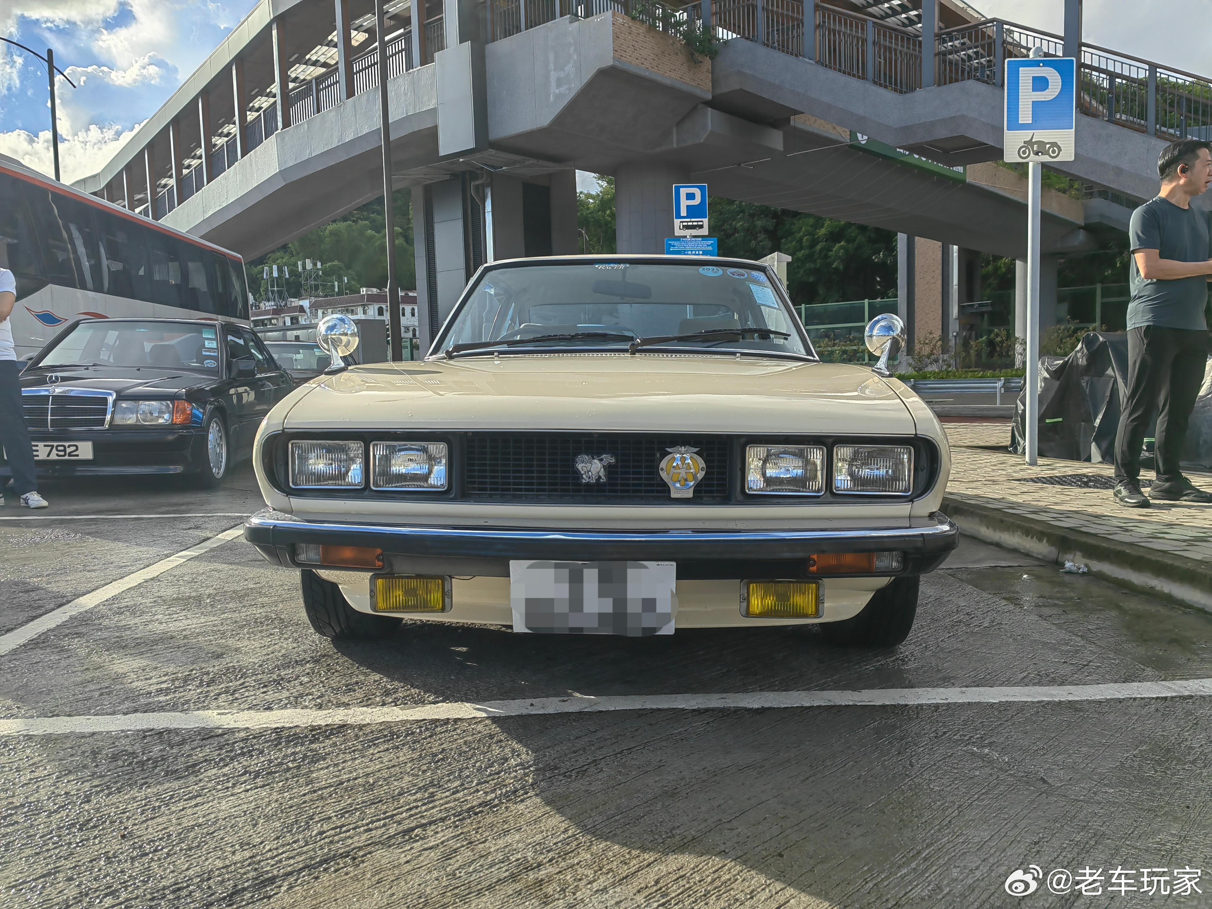 日本五十铃的货车大家一定不会陌生，但五十铃居然有跑车？？？？ 是的，70年代他们