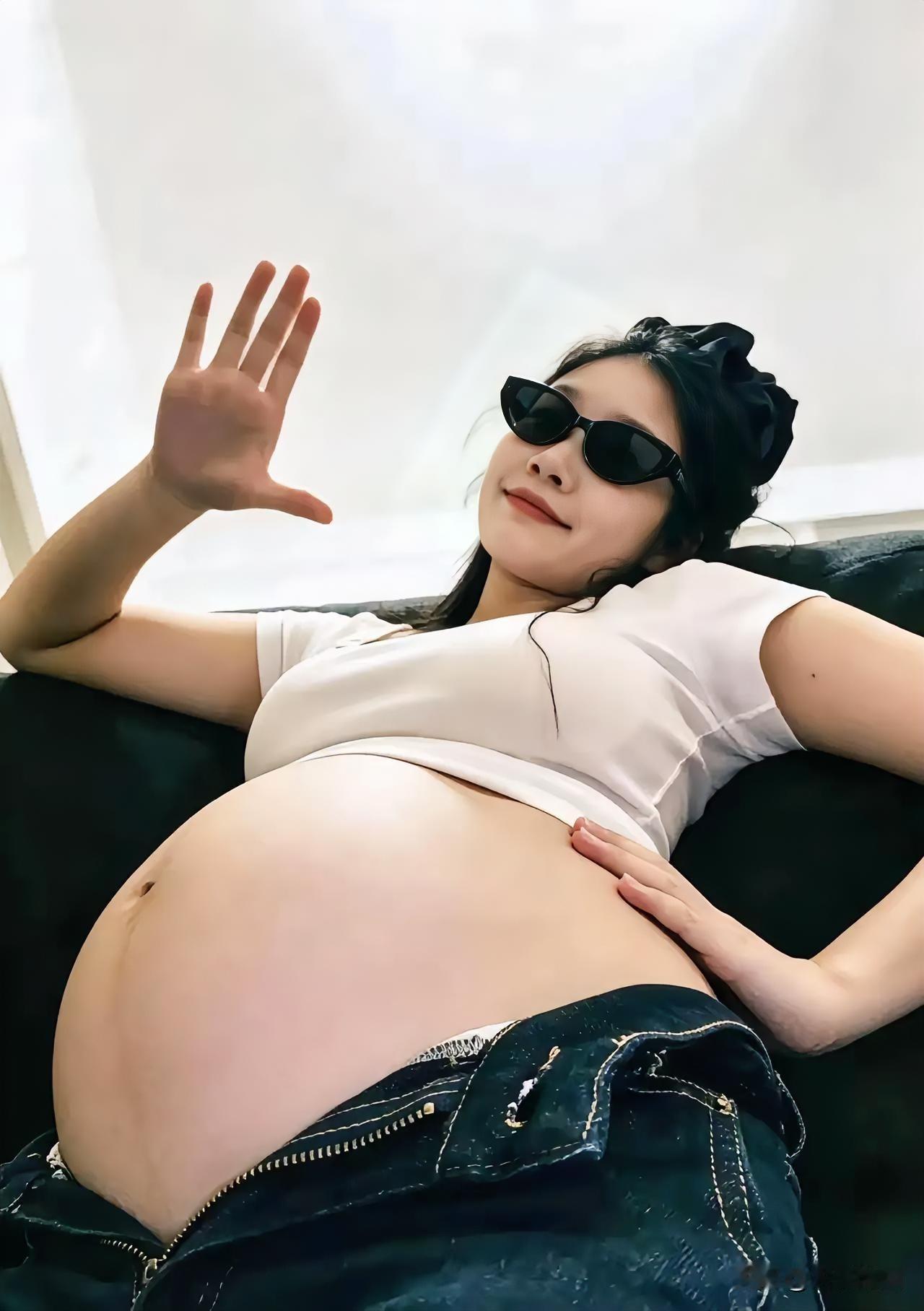 孕期时尚装扮，轻松又舒适，尽情享受美好时光😊气质孕期穿搭 温柔孕期穿搭 温柔风