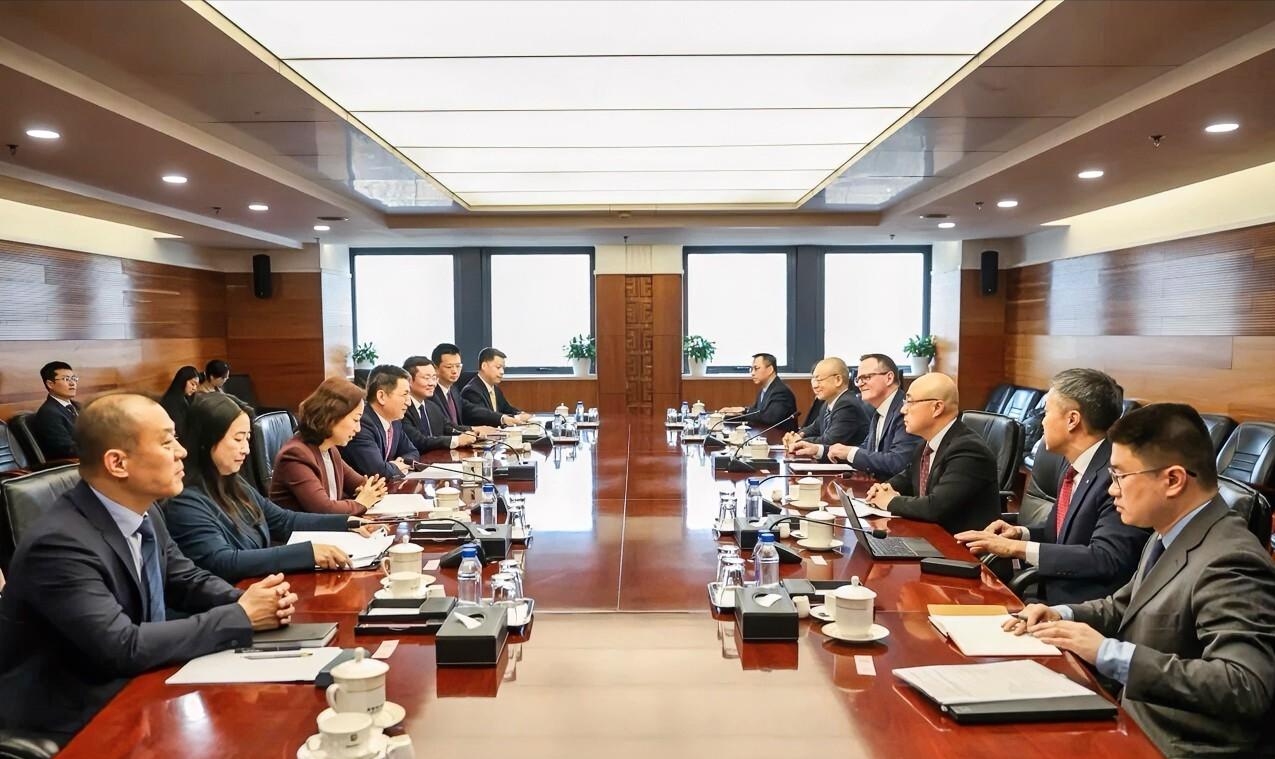 不等了，美国派人来华
北京时间3月3日，中国商务部贸易谈判代表兼副部长李成钢会见