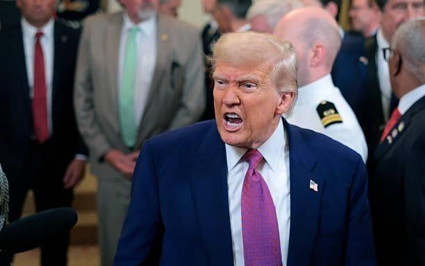 这场战争，让美国彻底醒悟！关于台湾问题，美国终于想通了，只剩下一条路可走，那就是