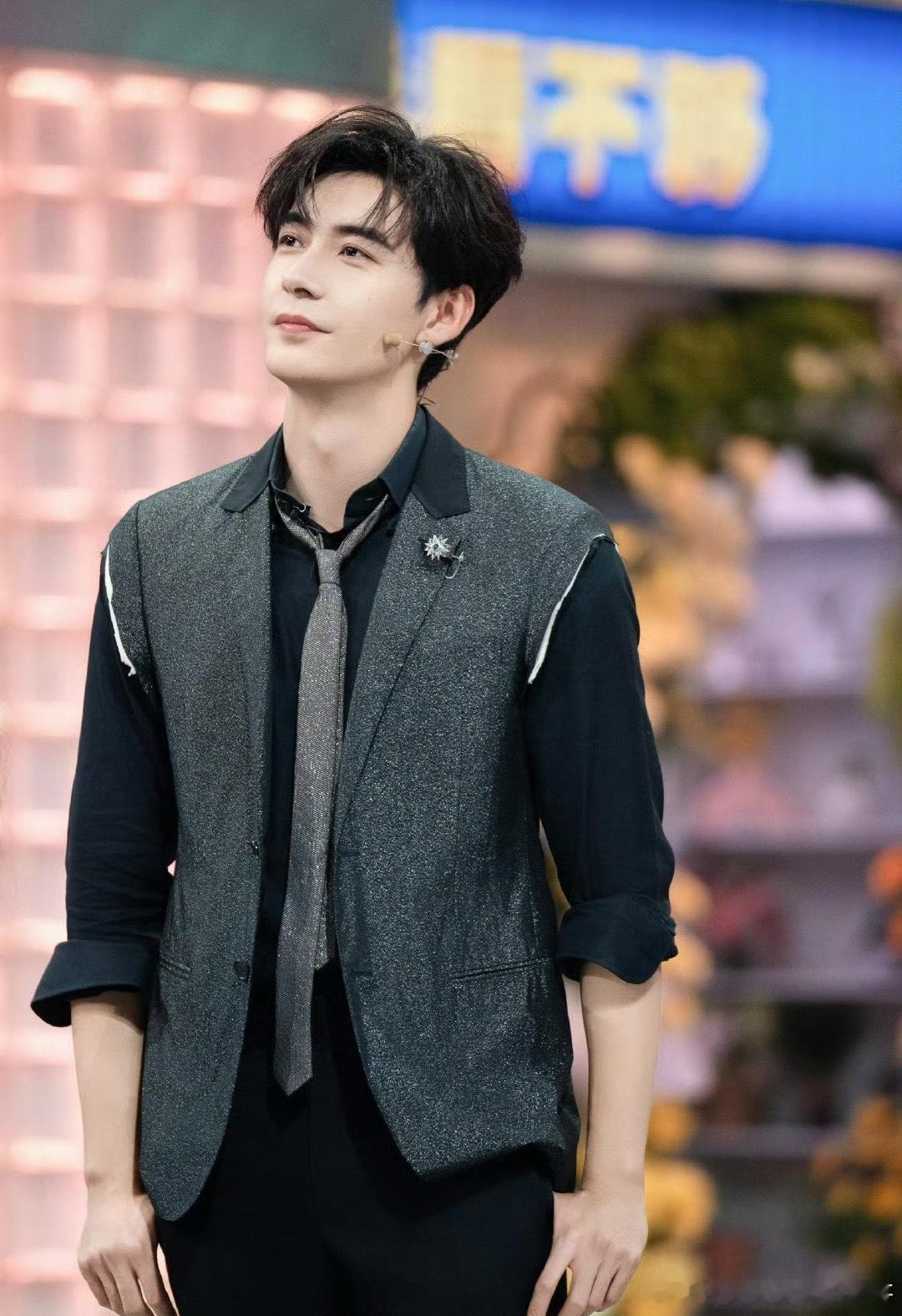 陈星旭你好星期六剧照 ​​​，今晚见[期待][期待] ​​​